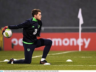 Liam Bossin signs for Cork Cit...